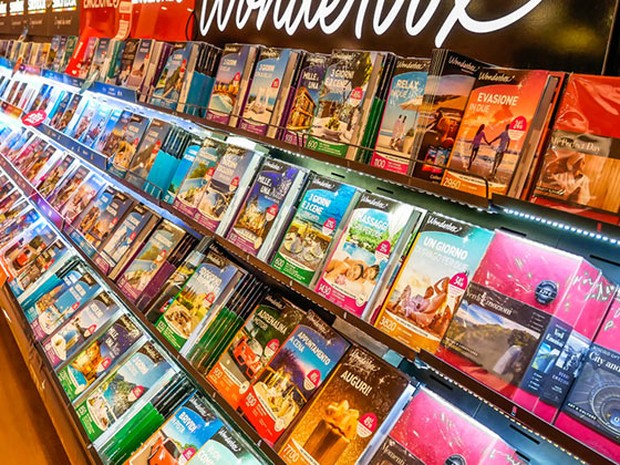 Stand con cajas de Wonderbox